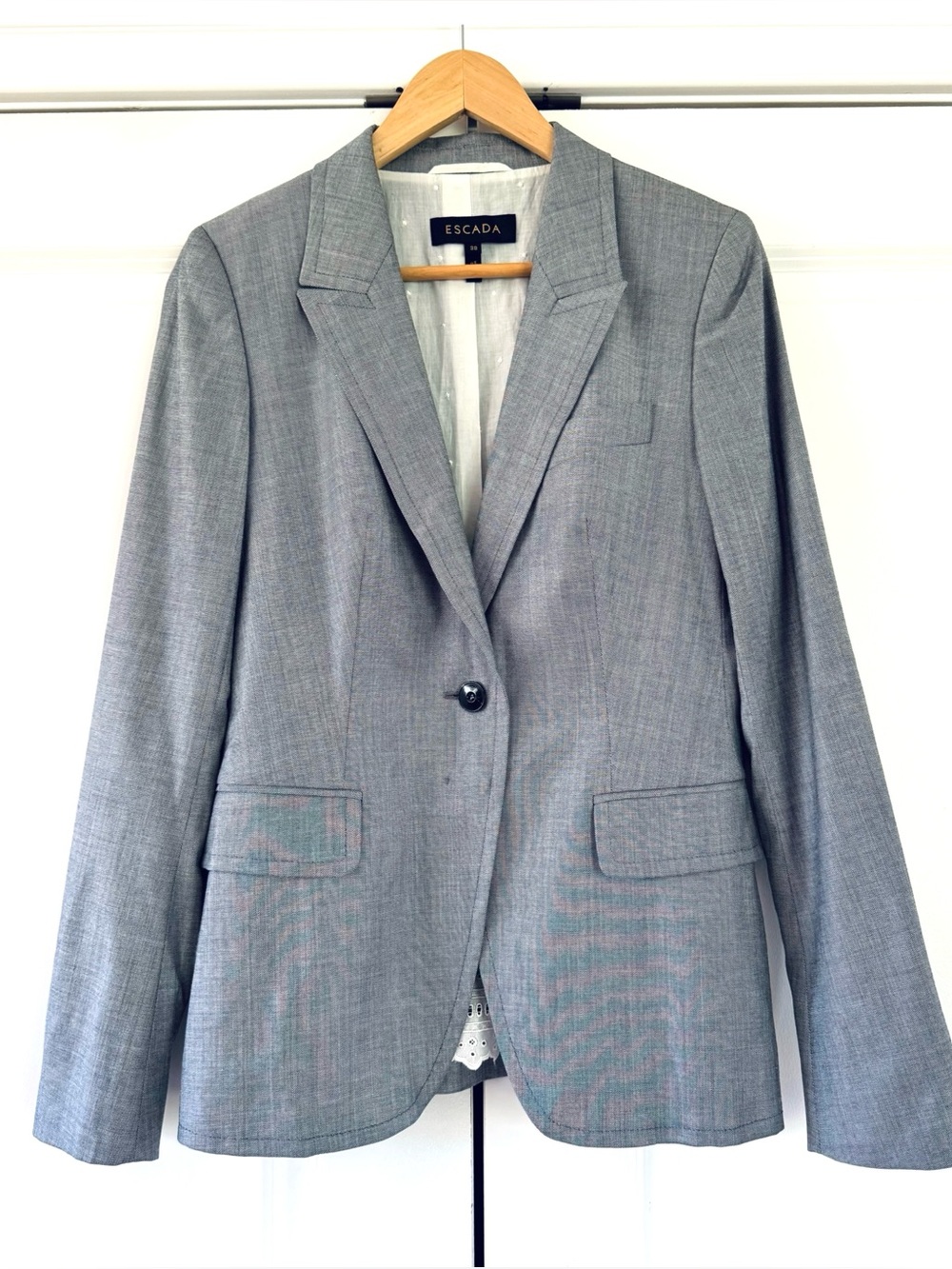 Escada Blazer Gray Wool 1 Button Suit Jacket Modern Luxury Size 38 Medium
